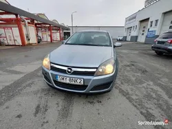 Niebieski Używany 2005 Opel Astra Hatchback | 11 500 zł (Drogi)