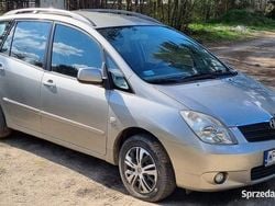 Srebrny Używany 2003 Toyota Corolla Verso Minivan | 8500 zł