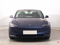 Niebieski Używany 2023 Tesla Model 3 Standard Range Sedan/Limuzyna | 159 999 zł
