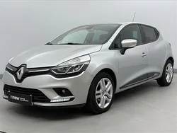 Srebrny (jasnoszary) Używany 2020 Renault Clio V Zen Hatchback | 44 900 zł (Dość drogi)