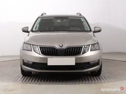 Szary Używany 2017 Skoda Octavia Kombi | 49 999 zł (Uczciwa cena)