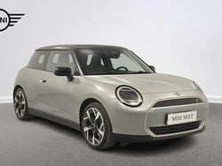 Melting silver iii metalizowany Używany 2024 Mini Cooper SE Hatchback | 131 400 zł (Super Cena)