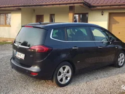 Czarny Używany 2012 Opel Zafira Tourer Minivan | 28 000 zł (Drogi)