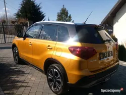 Złoty Używany 2022 Suzuki Vitara SUV | 79 900 zł (Uczciwa cena)