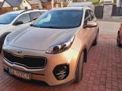 Złoty Używany 2018 Kia Sportage SUV | 75 900 zł