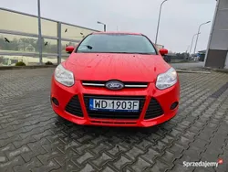 Czerwony Używany 2014 Ford Focus Kombi | 19 900 zł (Super Cena)