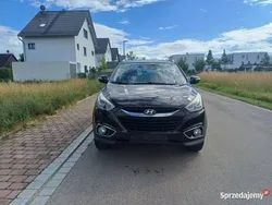Czarny Używany 2015 Hyundai ix35 SUV | 44 900 zł (Dobra cena)