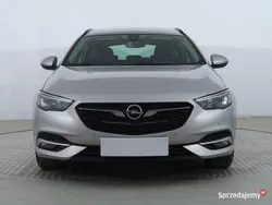 Srebrny Używany 2017 Opel Insignia Kombi | 52 999 zł (Dość drogi)