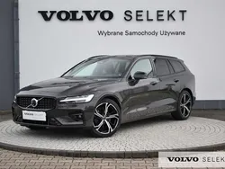Szary Używany 2025 Volvo V60 Kombi | 179 900 zł (Uczciwa cena)