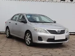 Srebrny Używany 2010 Toyota Corolla Sedan/Limuzyna | 24 499 zł (Dość drogi)
