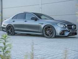Szary (metalik) Używany 2017 Mercedes E63 AMG AMG Sedan/Limuzyna | 319 777 zł