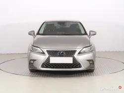 Srebrny Używany 2020 Lexus CT200h Hatchback | 88 499 zł