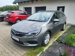 Szary (metalik) Używany 2020 Opel Astra Kombi | 46 700 zł (Uczciwa cena)