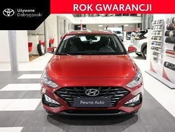 Czerwony Używany 2022 Hyundai i30 Classic Kombi | 62 850 zł (Uczciwa cena)