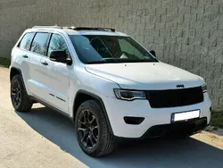 Biały Używany 2021 Jeep Grand Cherokee SUV | 129 900 zł (Uczciwa cena)