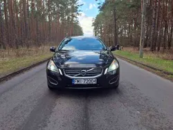 Czarny Używany 2012 Volvo S60 Sedan/Limuzyna | 29 750 zł (Uczciwa cena)