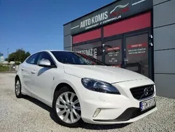 Biały Używany 2015 Volvo V40 R-Design Kombi | 33 700 zł (Uczciwa cena)