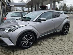 Szary (metalik, perła) Używany 2018 Toyota C-HR+ SUV | 87 500 zł