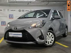 Szary Używany 2018 Toyota Yaris Hatchback | 47 800 zł (Uczciwa cena)