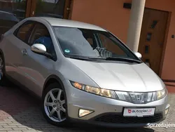 Beżowy Używany 2006 Honda Civic Hatchback | 17 990 zł (Uczciwa cena)
