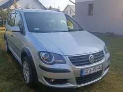 Używany 2008 VW Touran Cross Minivan | 17 500 zł