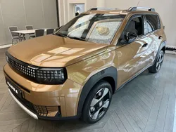 Lakier metalizowany brazowy luna Nowe 2025 Fiat Panda La Prima Hatchback | 95 786 zł