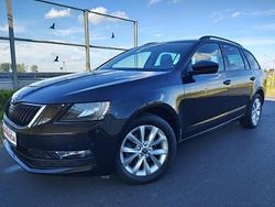 Czarny Używany 2019 Skoda Octavia Kombi | 49 900 zł (Dobra cena)