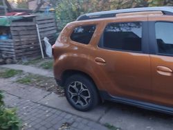 Złoty Używany 2018 Dacia Duster SUV | 49 950 zł (Uczciwa cena)