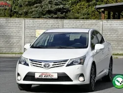 Biały Używany 2014 Toyota Avensis Executive Sedan/Limuzyna | 46 850 zł (Uczciwa cena)