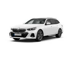 Alpine white 3 Używany 2024 BMW 520 Comfort Edition Kombi | 259 900 zł (Uczciwa cena)
