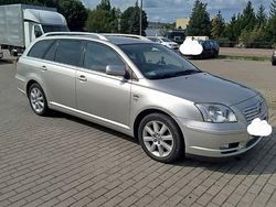 Używany 2004 Toyota Avensis Kombi | 9500 zł (Dość drogi)