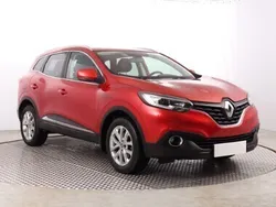 Czerwony Używany 2016 Renault Kadjar SUV | 46 999 zł (Uczciwa cena)