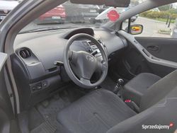 Srebrny Używany 2010 Toyota Yaris Hatchback | 15 000 zł (Super Cena)