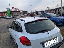 Biały Używany 2009 Renault Clio GrandTour Kombi | 11 900 zł (Uczciwa cena)