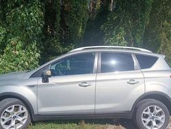 Złoty Używany 2009 Ford Kuga Titanium SUV | 23 500 zł (Dobra cena)