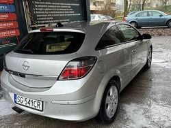 Srebrny Używany 2008 Opel Astra GTC Hatchback | 8900 zł (Dobra cena)