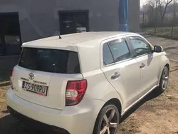 Biały Używany 2012 Toyota Urban Cruiser SUV | 24 400 zł