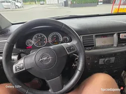 Czarny Używany 2007 Opel Vectra Kombi | 8900 zł (Dość drogi)