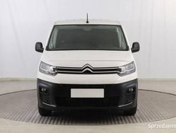 Biały Używany 2018 Citroën Berlingo Minivan | 44 999 zł (Uczciwa cena)