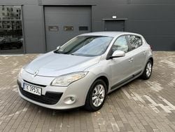 Srebrny Używany 2010 Renault Mégane III Hatchback | 8900 zł (Uczciwa cena)