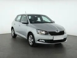 Srebrny Używany 2018 Skoda Fabia Hatchback | 38 999 zł (Uczciwa cena)