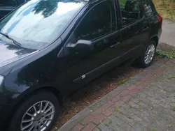 Czarny Używany 2008 Renault Clio III Kombi | 9300 zł