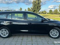Czarny Używany 2019 Ford Focus Titanium Sedan/Limuzyna | 63 900 zł (Dość drogi)