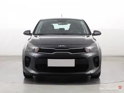 Szary Używany 2017 Kia Rio Hatchback | 35 999 zł (Uczciwa cena)