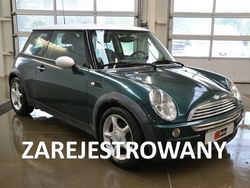 Zielony ciemny (metalik) Używany 2002 Mini Cooper Hatchback | 7200 zł (Uczciwa cena)