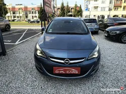 Niebieski Używany 2012 Opel Astra Kombi | 19 900 zł (Dobra cena)