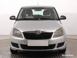 Srebrny Używany 2010 Skoda Fabia Hatchback | 5499 zł (Super Cena)