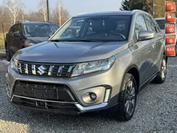 Szary Używany 2022 Suzuki Vitara SUV | 94 700 zł (Uczciwa cena)
