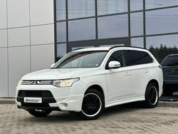 Biały (metalik) Używany 2013 Mitsubishi Outlander SUV | 44 999 zł (Uczciwa cena)