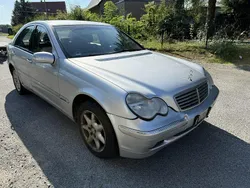 Srebrny Używany 2002 Mercedes C240 Sedan/Limuzyna | 4000 zł